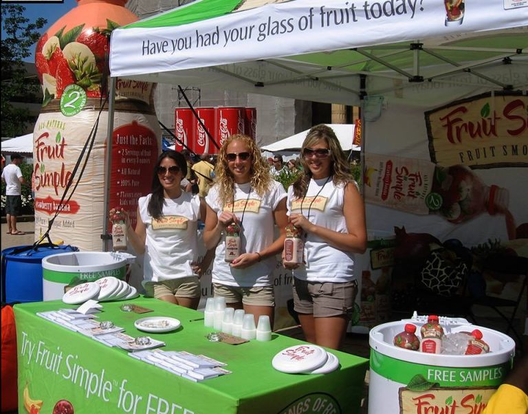 three women that offer samples