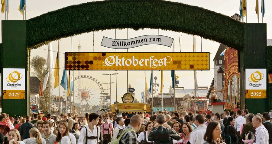 Oktoberfest-entry-way