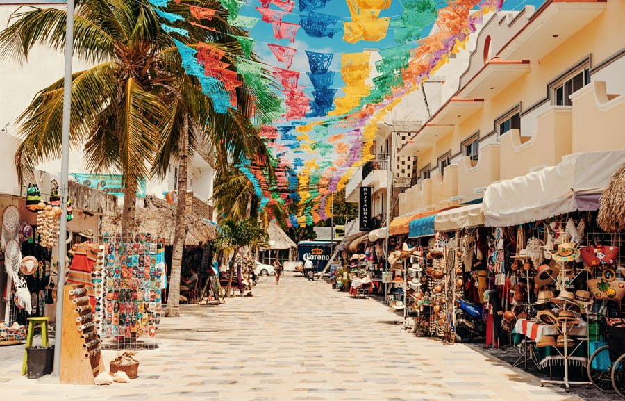 vendor-at-a-market