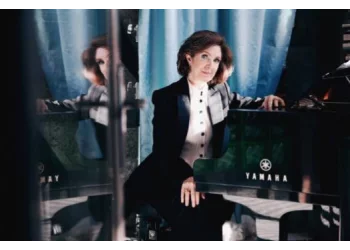 Pianist Anne Marie McDermott